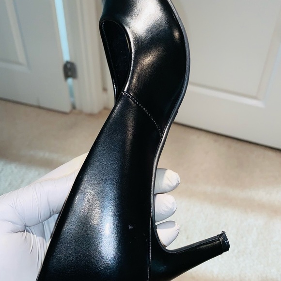 Dexflex Comfort Black Leather Pumps. - Picture 15 of 16